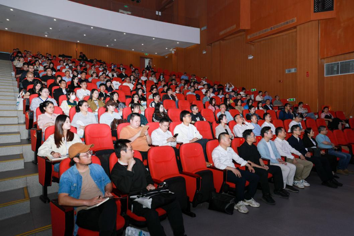 "蓝媒学院"第九期培训班在温州龙港结业