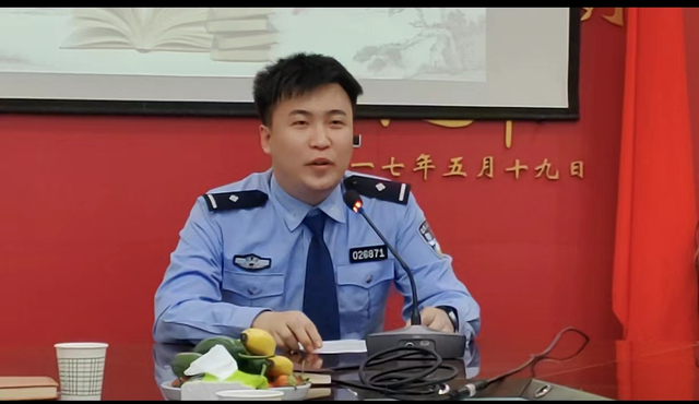 明德门派出所举办分享悦读共沐书香读书分享会