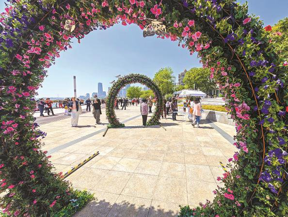             2024上海（国际）花展徐汇滨江主会场          