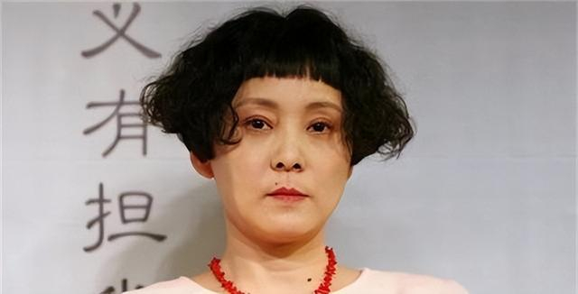 "最美晴雯"安雯 曾为爱痴狂却人财两空 丈夫去世6年后 她现状如何