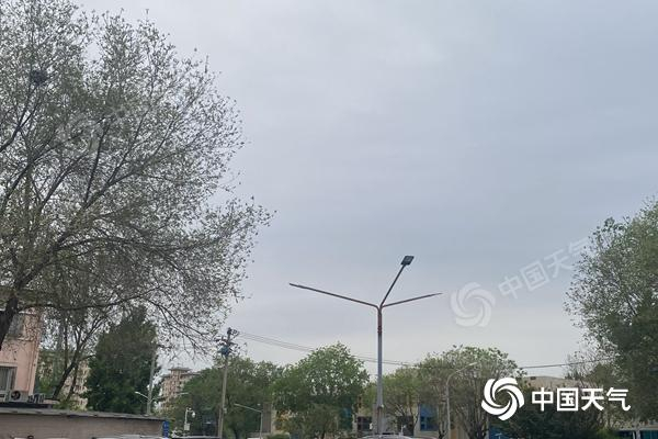 周末两天北京天气以晴为主 气温持续回升明天最高温25