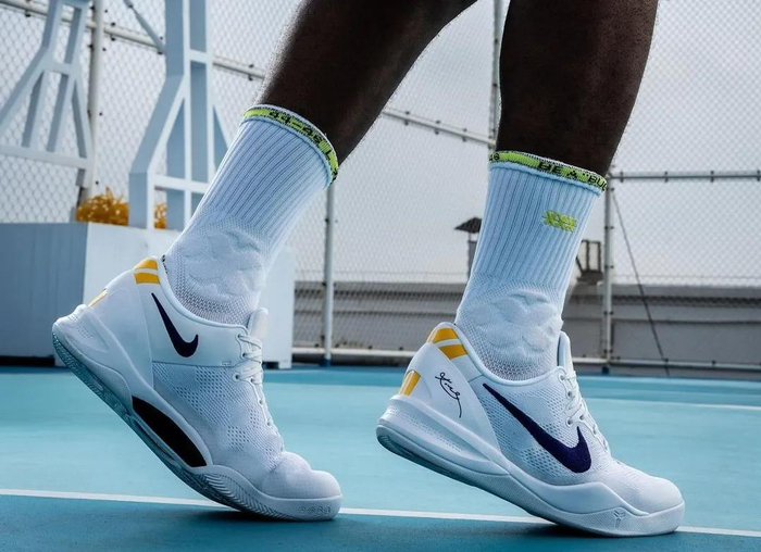 「科比kobe 8」紫金湖人配色曝光,确认发售!