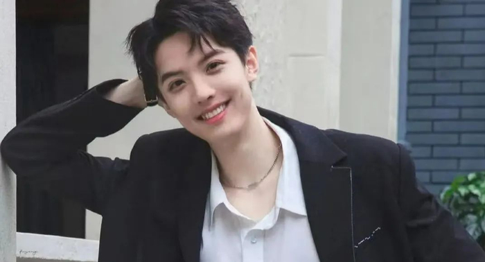 李溪芮压力太大?薛之谦又被锤了?吴谨言查无此人?