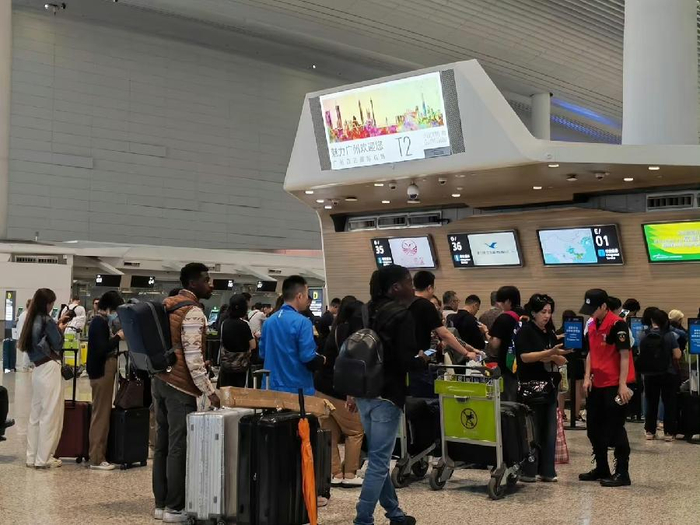 105班航班未起飞 广州白云机场大面积延误响应升为橙色|白云机场|航班