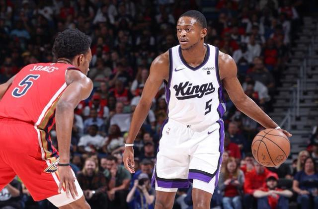 西部黑马出局,福克斯空砍35 7|瓦兰|马绍尔|鹈鹕_新浪新闻