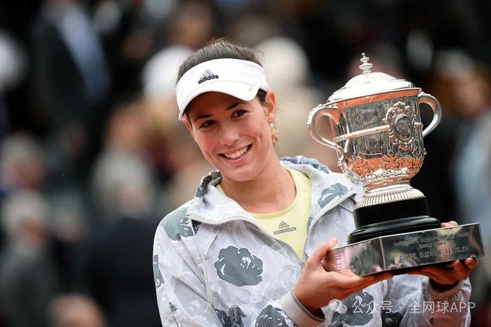 前no.1,二满贯得主穆古拉扎于30岁退役