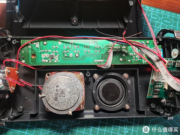 年轻人的第一台玛莎拉蒂 蓝牙音箱拆解和维修.