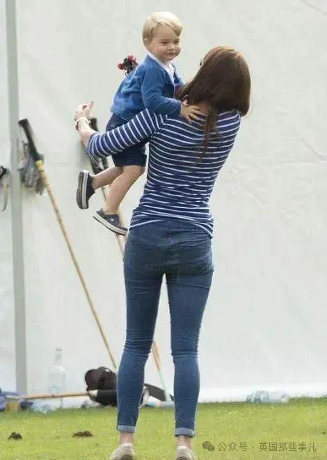 （凯特和乔治）