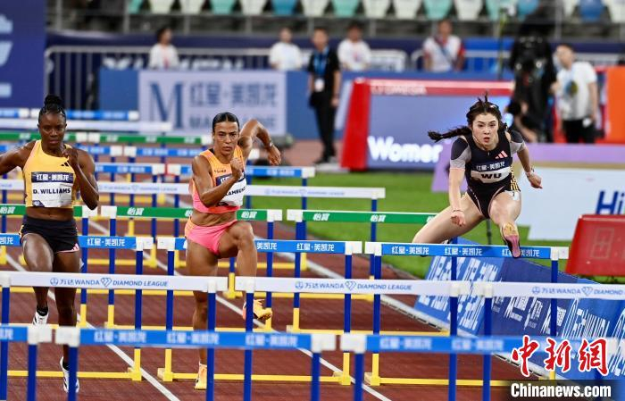 世界田联钻石联赛厦门站女子100米栏:吴艳妮13秒04排10位