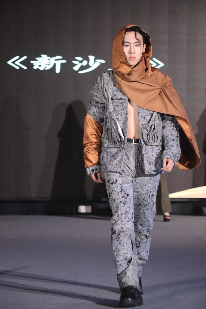 2024金剪奖服装原创设计大赛成功举办,专业水准和时尚风范的视觉盛宴