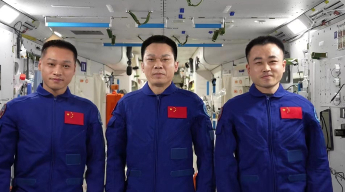 神舟十八号即将出征,乘组确定,3老航天员无缘,神十九待命救援