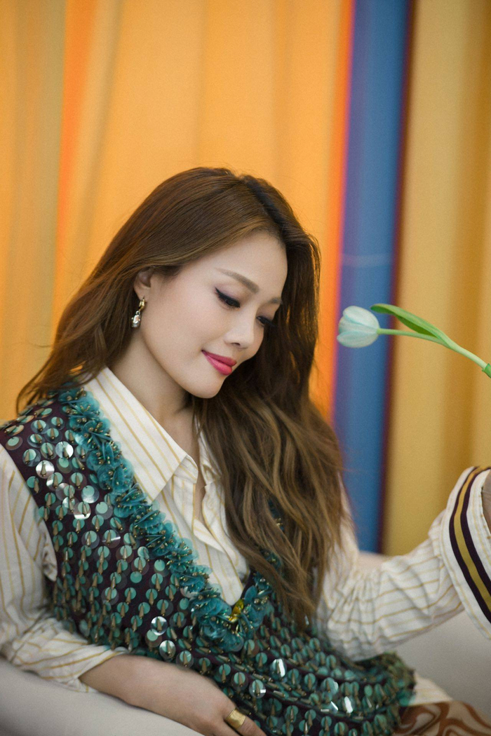 容祖儿惊喜回归《我想和你唱》收官夜 演绎粤语经典感动满满