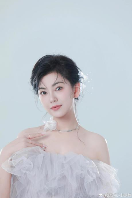 为何传统美甲店留客难?揭秘'小姐店'复购率提升50%的运营公式