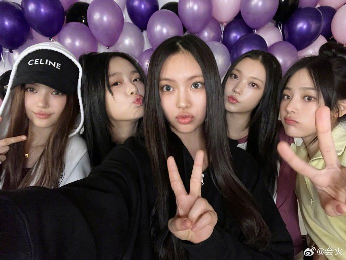 方时赫大战闵熙珍,老师,那我们据韩媒,hybe已开始对ador的管理层进行