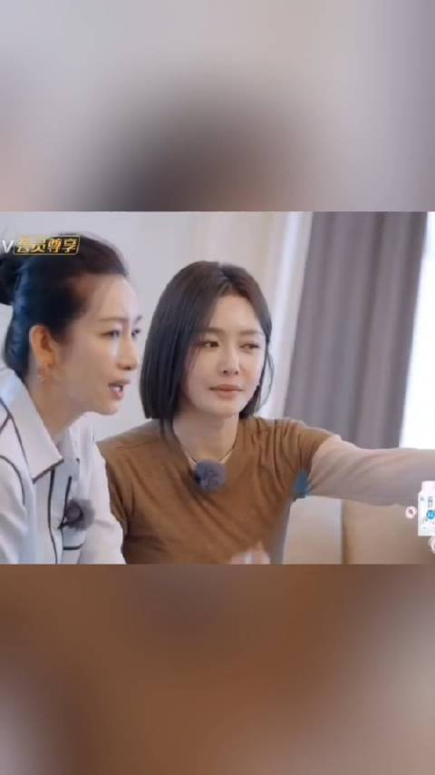 ktv开启,解锁海璐姐和小王唱歌,全员化身嗑学家!