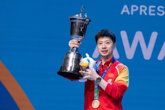 老将马龙值得敬佩。