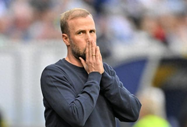 小赫内斯谈拜仁传闻:如果有想法肯定不会续约,一切都没有改变