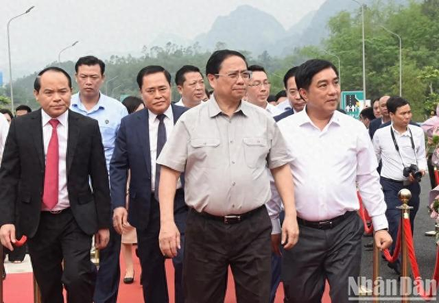 4月21日，范明政出席开工仪式。图自越南《人民报》 