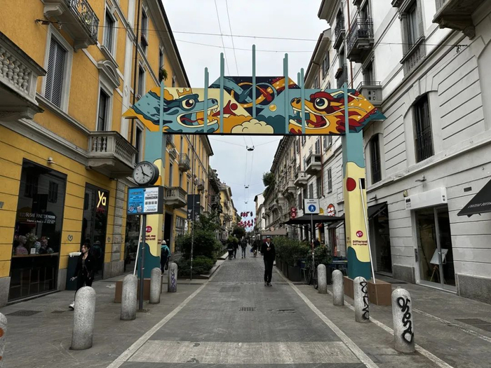 灵感来自一群孩子……|ac米兰|意大利|华人街_新浪新闻