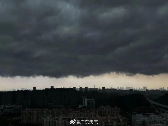 广东暴雨持续,这些地区停课……广东北江将出现五十年一遇洪水