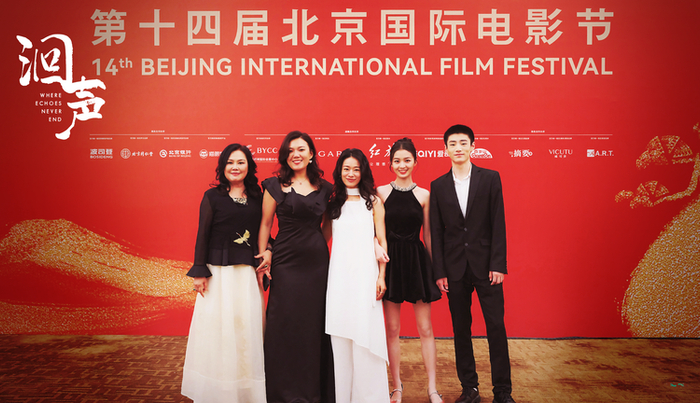 本片是广西籍90后壮族女导演高千紫执导的首部故事长片,在本次电影节