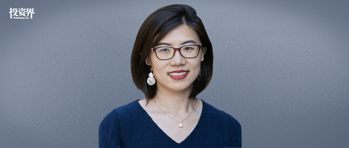 3000亿,她正式晋升