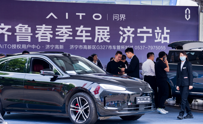 到访,成交数量可观,齐鲁国际车展(济宁站)火爆依旧