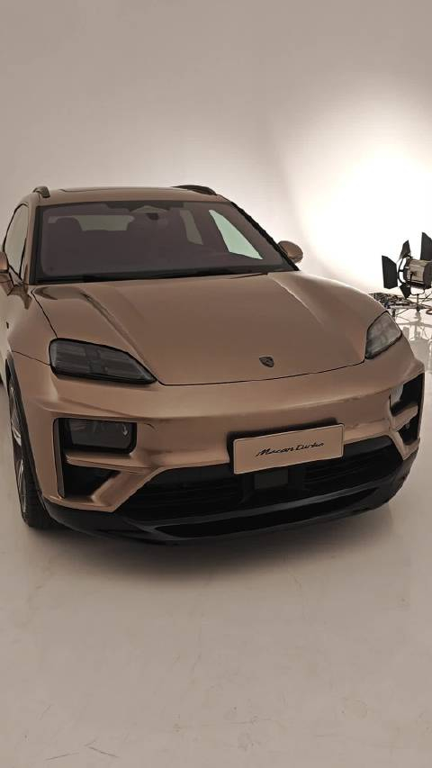 全新保时捷macan turbo运动套件更运动凶悍,c柱神似甲壳虫