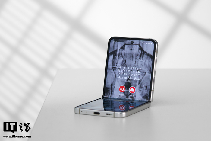 三星galaxy z fold 6/z flip 6可折叠手机新细节曝光
