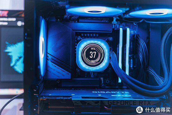 稳定之锚,性能之帆丨美商海盗船全家桶装机分享