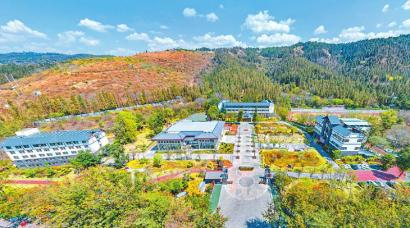 四川长征干部学院:在继往开来中谱写干部教育培训"红色殿堂"建设新