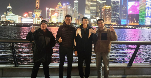 中国科学院分子细胞科学卓越创新中心团队成员（左起）申屠欣怡、惠利健研究员、南海涛和吴柏华。受访者供图