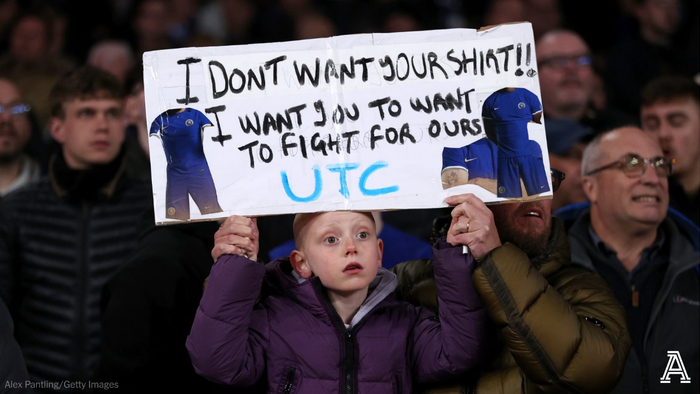 没有帕尔默，切尔西形同梦游，小球迷打出的标语令人同情。