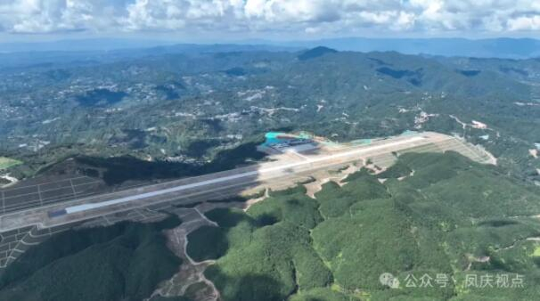 凤影舞 庆通航 谱新篇 兴边疆——凤庆中和机场通航侧记