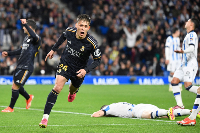 皇马1比0战胜皇马社会。