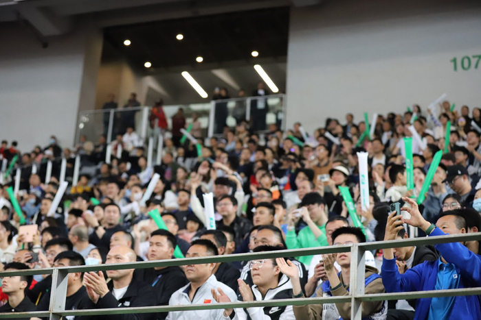 钻石联赛培养了一批铁杆田径爱好者。