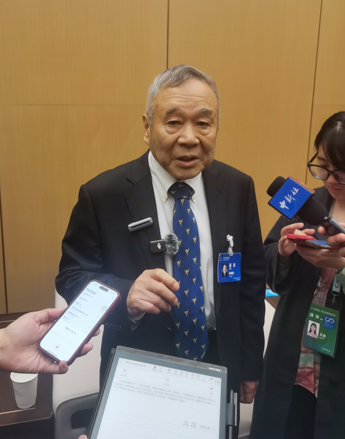 赵继宗正在接受贝壳财经记者采访 图/新京报贝壳财经记者罗亦丹 摄