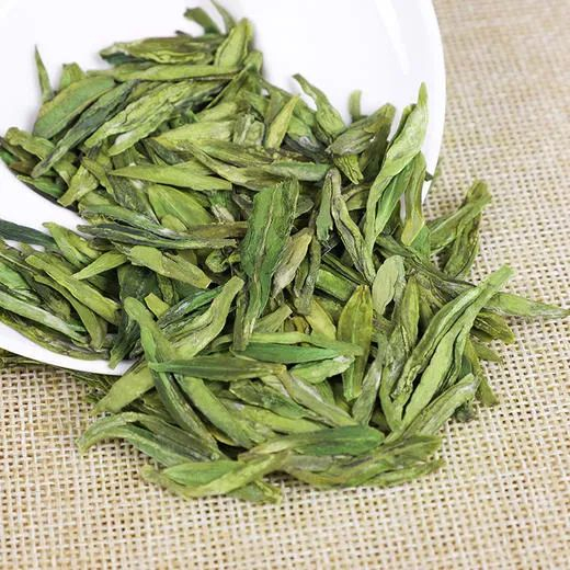 一杯明前西湖龙井,乾隆也羡慕不来的鲜,头采