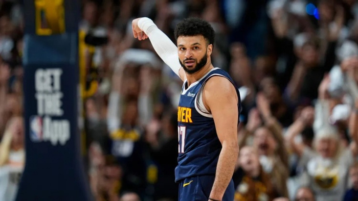 虽然出局了,姿势还是不同