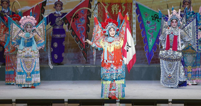 李佩红与学生同演,上戏京剧程派《穆桂英再挂帅》亮相