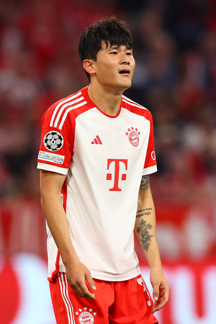 从国家队到俱乐部，金玟哉的状态一直很挣扎。