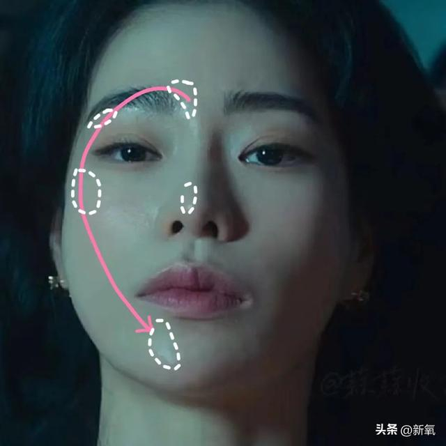 立志把每一任男朋友变成虚人的她,为啥越恋爱脑越红啊