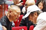 [流言板]美媒晒出詹姆斯40岁后数据：场均25+8+8