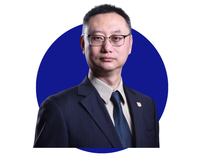 最强三次方：大中学生辩手对阵、文理工教授点评、最热话题待你激活