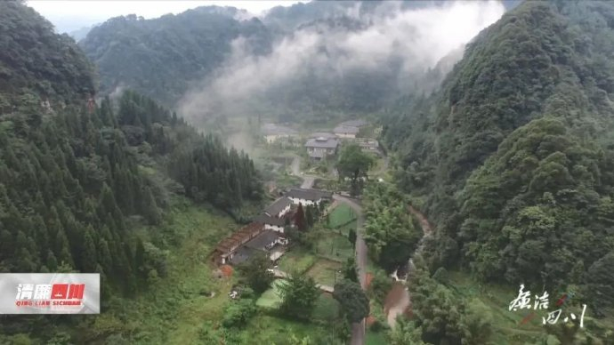 商人给县委书记女儿千万在北京买房