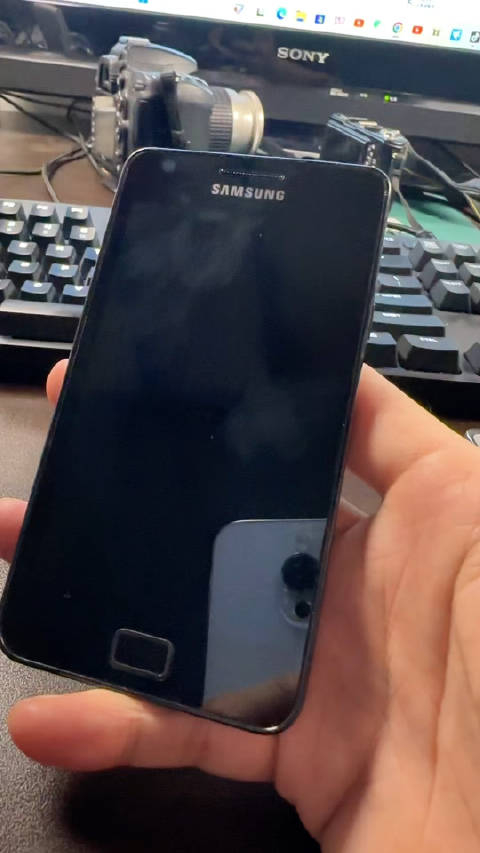 三星i9100成色相当不错这是不是就是galaxys2