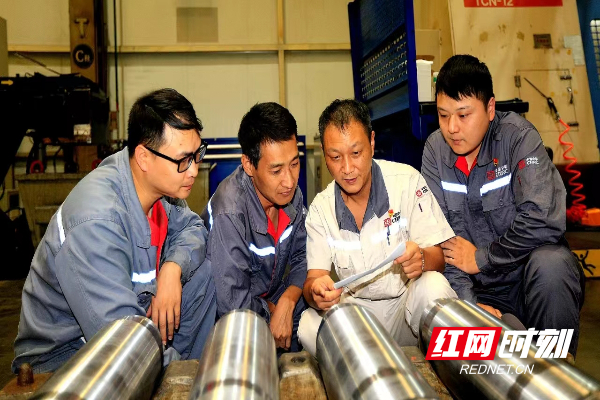 株洲"功夫"丨文照辉:雕琢"中国制造"的"大国工匠"