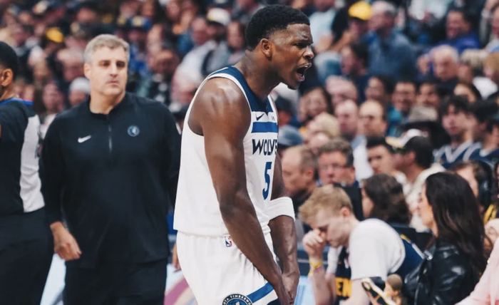 爱德华兹总能在关键时刻挺身而出。