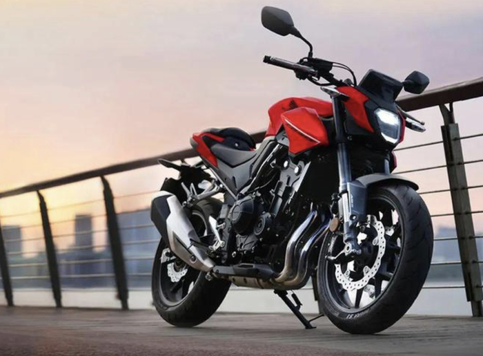 2024 款五羊本田 cb400f 摩托上市,售 3.3 万元