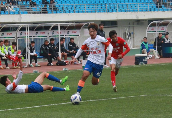 中乙预赛阶段第7轮:山东泰山金钢队主场3-0西安崇德荣海队